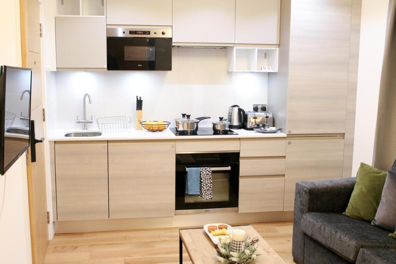 Lovely Studio Apartment With Access For Wheel-Chairs In Sydenham ลอนดอน ภายนอก รูปภาพ