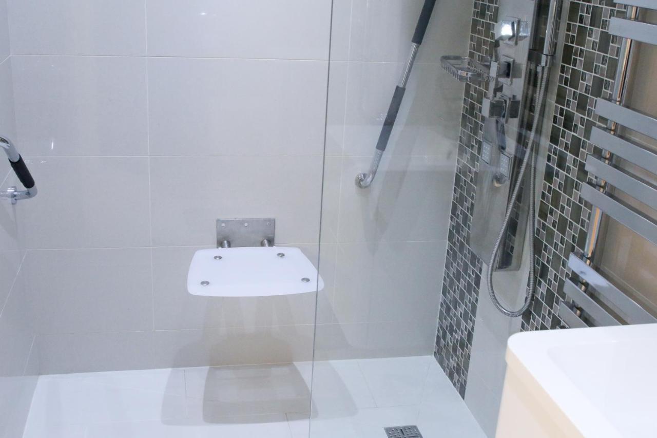 Lovely Studio Apartment With Access For Wheel-Chairs In Sydenham ลอนดอน ภายนอก รูปภาพ