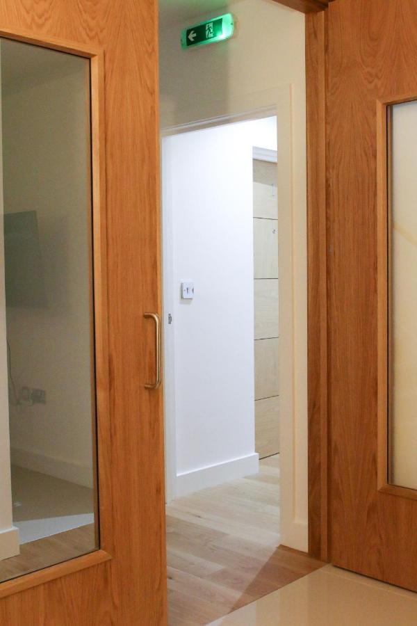 Lovely Studio Apartment With Access For Wheel-Chairs In Sydenham ลอนดอน ภายนอก รูปภาพ